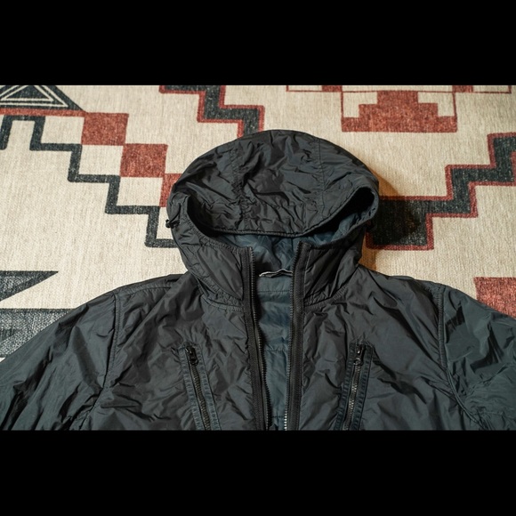 Stone Island Jacket GARMENT DYED CRINKLE REPS NY WITH PRIMALOFT®-TC - Picture 5 of 12